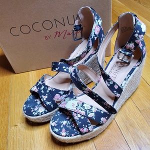 Coconuts by Matisse Floral Print Wedge Sandals Size 8
